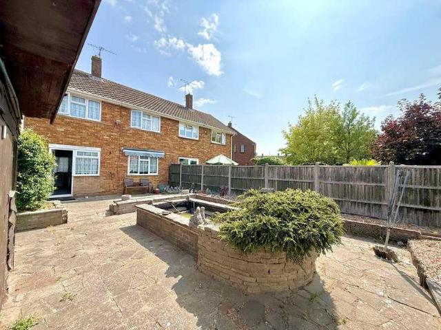 House for sale in Lewsey Farm, Luton