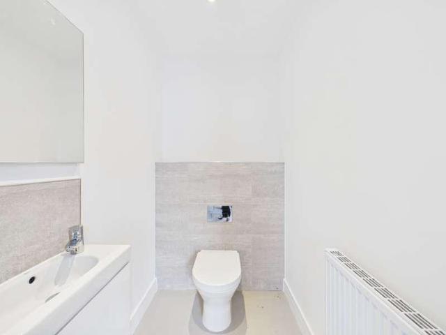 House for sale in Brentingby, Leicestershire