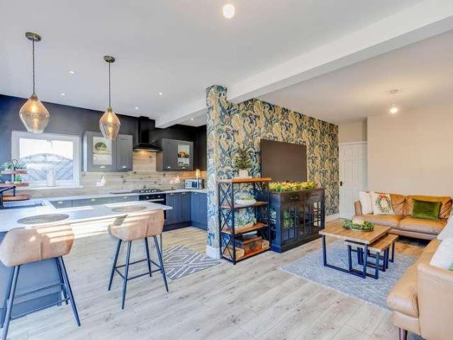 House for sale in Falcon Lodge, Wales