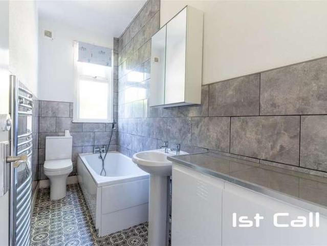 House for sale in Alton Barnes, Essex