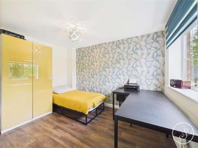 House for sale in Woodhouse, West Yorkshire
