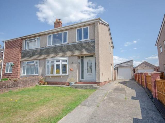 House for sale in Downend, South Gloucestershire