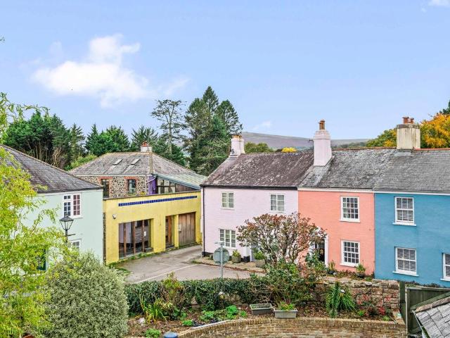 House for sale in Strode, Devon