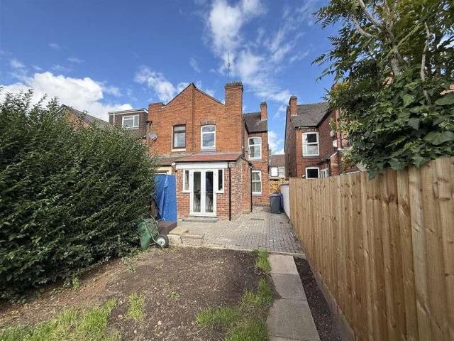 House for sale in Horninglow and Eton, Beamhurst