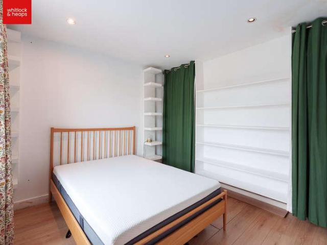 House for sale in Round Hill, Brighton & Hove