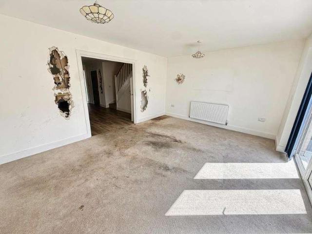 House for sale in Evershot, Oxfordshire