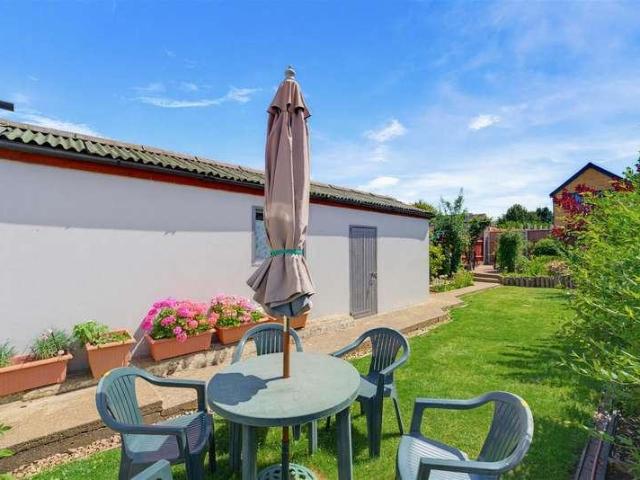 House for sale in London Borough of Hounslow, Feltham