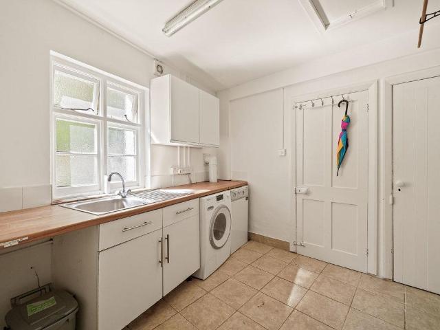 House for sale in Strode, Devon