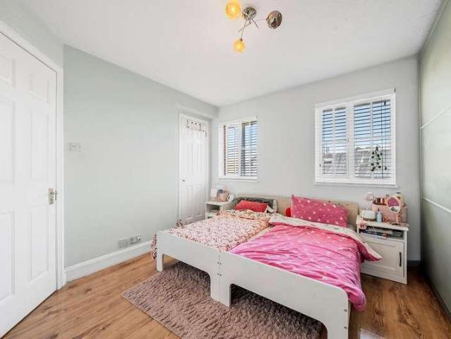 House for sale in Addlestone, Runnymede