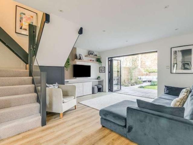 House for sale in Aston, Colliers End