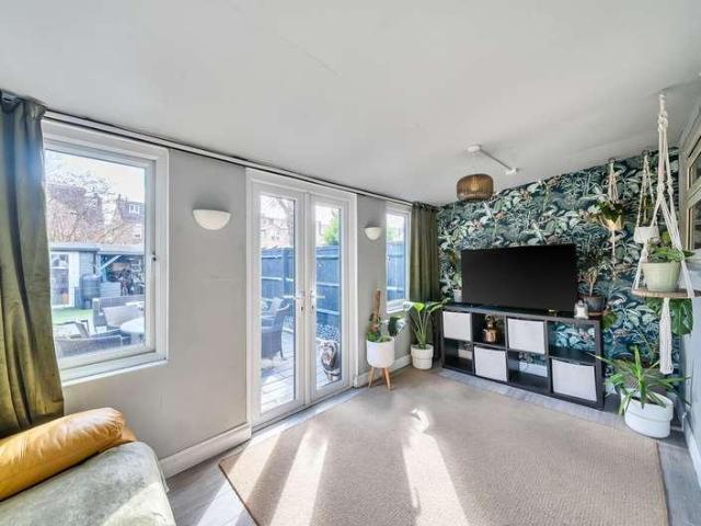 House for sale in Sunnymead, Oxford