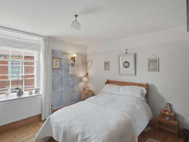 House for sale in Brackenfield, East Midlands