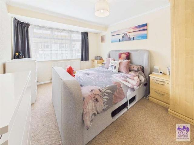 House for sale in Frindsbury