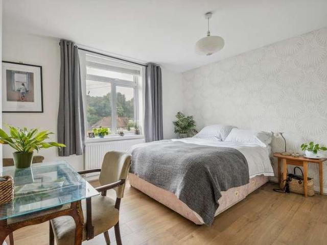 House for sale in Chalfont St. Peter, Denham