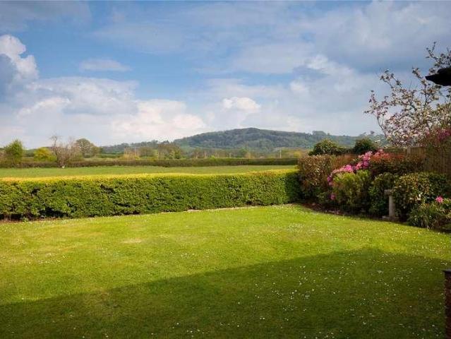 House for sale in Motcombe