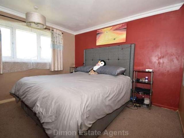 House for sale in Brockhurst, Middlecroft