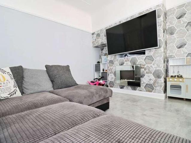 House for sale in Woodhey, Bebington