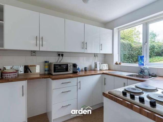 House for sale in Bromsgrove, Worcestershire