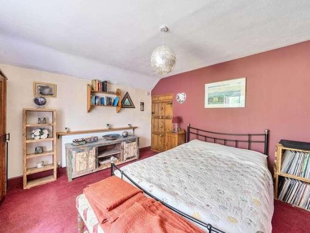 House for sale in Castle Cary, Somerset