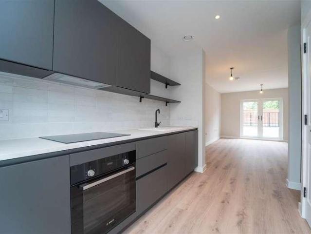 House for sale in Georgia, Greater Manchester