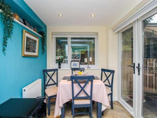 House for sale in Crigglestone, West Yorkshire