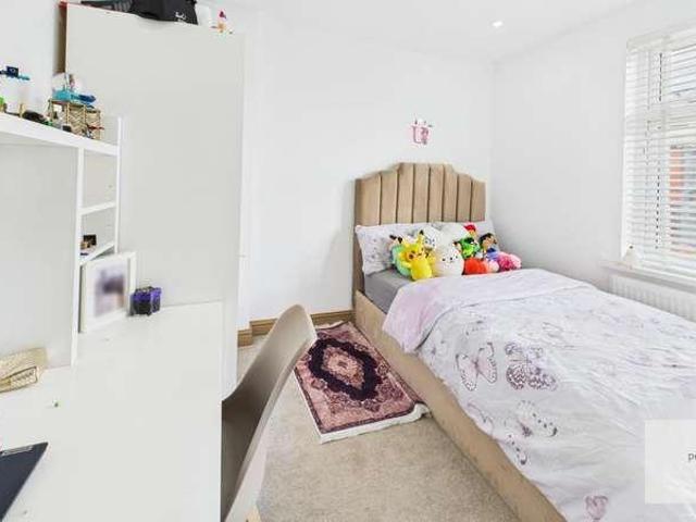 House for sale in Fernhill, Bury