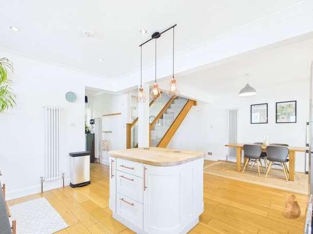 House for sale in Fishersgate, West Sussex