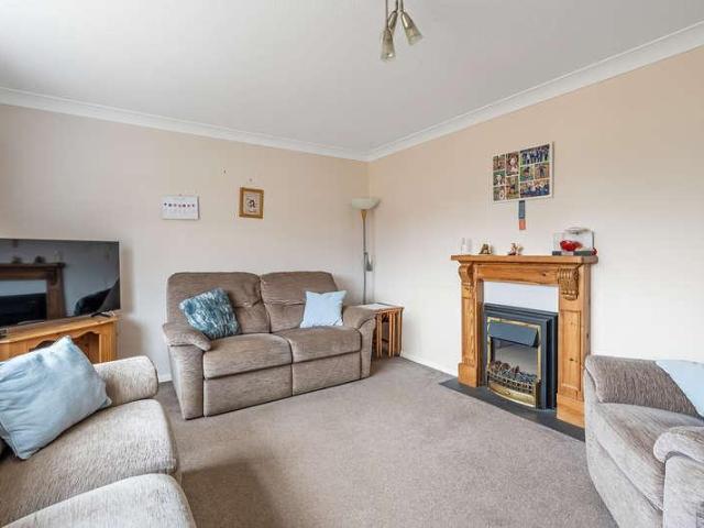 House for sale in The Butts, Kent