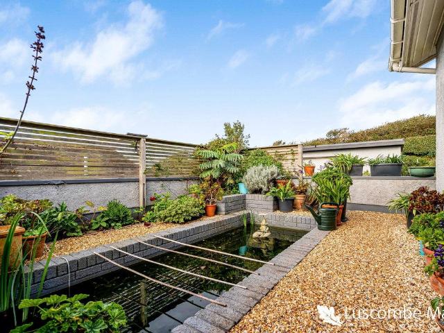 House for sale in Inner Hope, South Hams