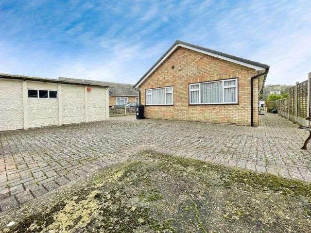 House for sale in Brightlingsea, Dale Hill