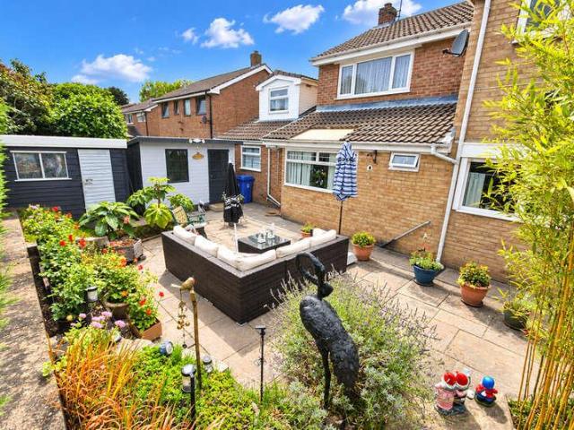 House for sale in Barnby Dun with Kirk Sandall, Kirk Sandall