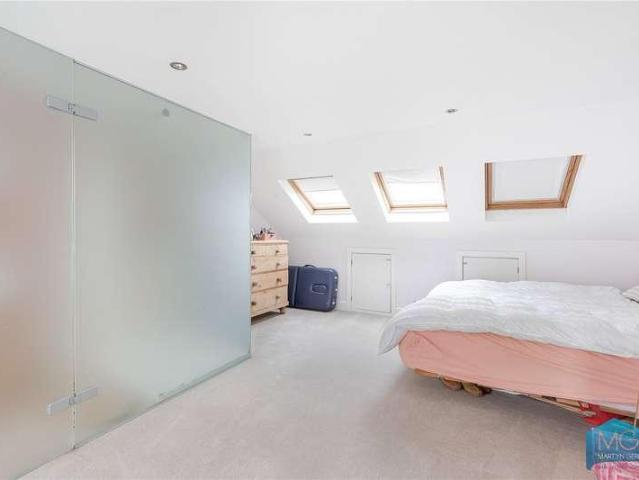 House for sale in Hornsey, Greater London