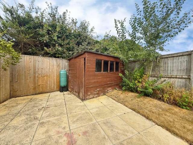 House for sale in Oakham Park, Crowthorne