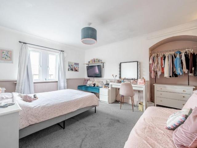 House for sale in Fishers Green, North Yorkshire