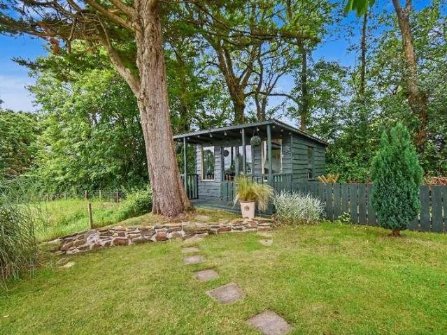 House for sale in Weir Quay, Devon