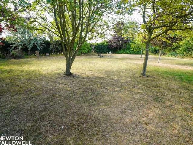 House for sale in Costhorpe, East Midlands