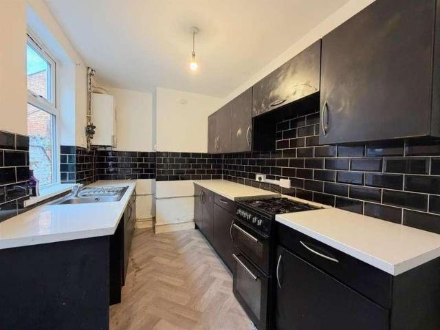 House for sale in Stoneygate, Leicester