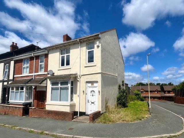 House for sale in Coseley, West Midlands