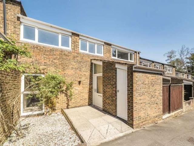House for sale in Easthampstead, Bracknell