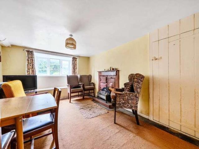 House for sale in Spelsbury, West Oxfordshire