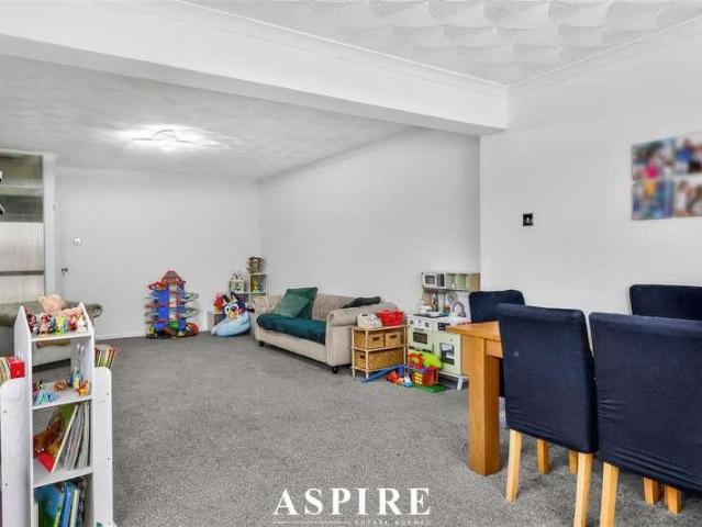 House for sale in Essex