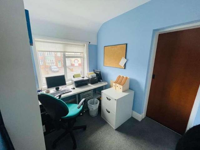 House for sale in West Bromwich, Stone Cross