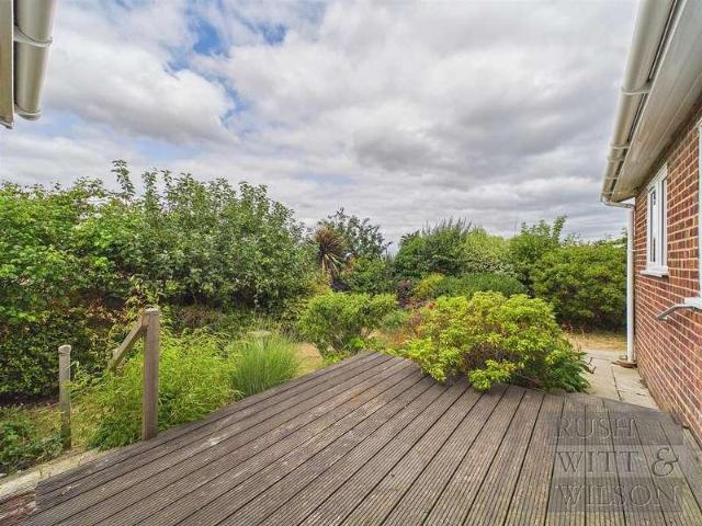 House for sale in Heathlands, East Sussex
