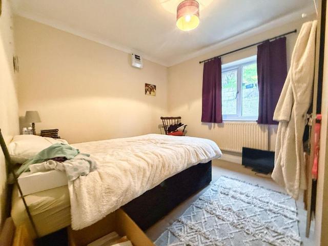 House for sale in Ogmore Valley, Lewistown