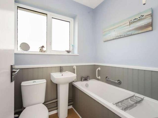 House for sale in Wigginton, Pouchen End