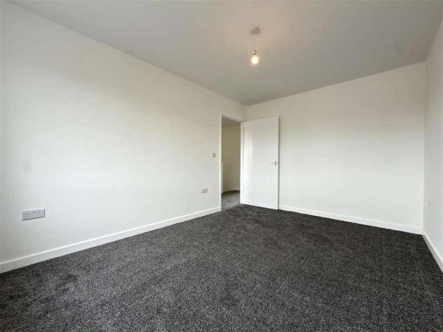 House for sale in Old Wharf, City Of Leicester