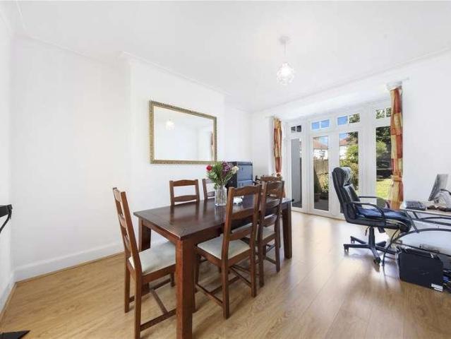 House for sale in Hendon, Greater London