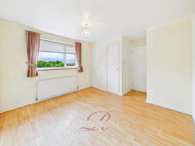 House for sale in Mold, Wen-y-gaer