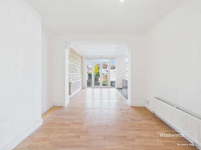 House for sale in Kingsbury, Greater London