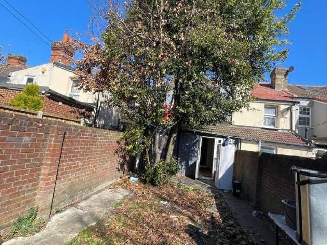 House for sale in London Borough of Ealing, Greater London